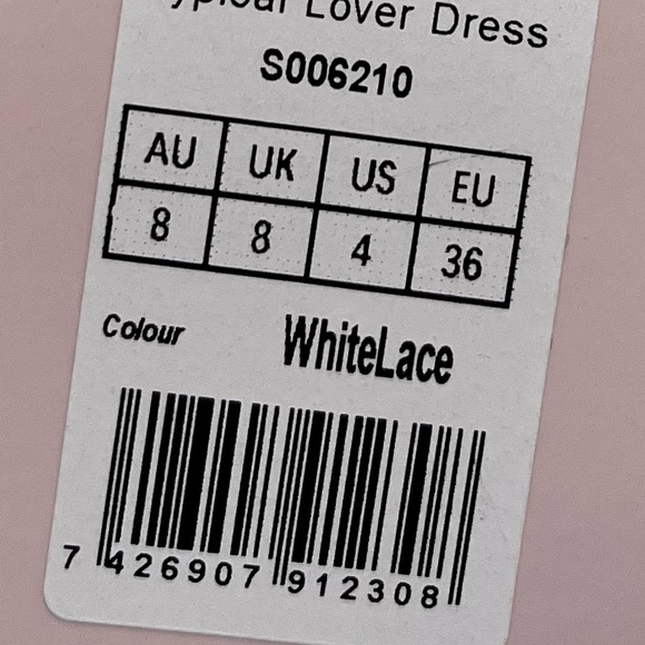 Showpo. NWT Typical Lover Dress Sz 4 - Picture 7 of 7